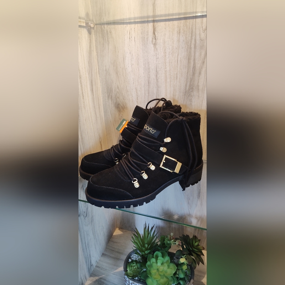 SPORTO KATE BOOTS LEATHER UPPERS WAFFLE BOTTOMS WITH GOLD TRIM SIZE 9.5 W BLACK